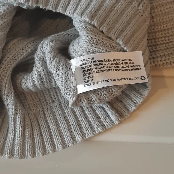 Mossimo Supply Co Cropped Sweater - Picture 5 of 7